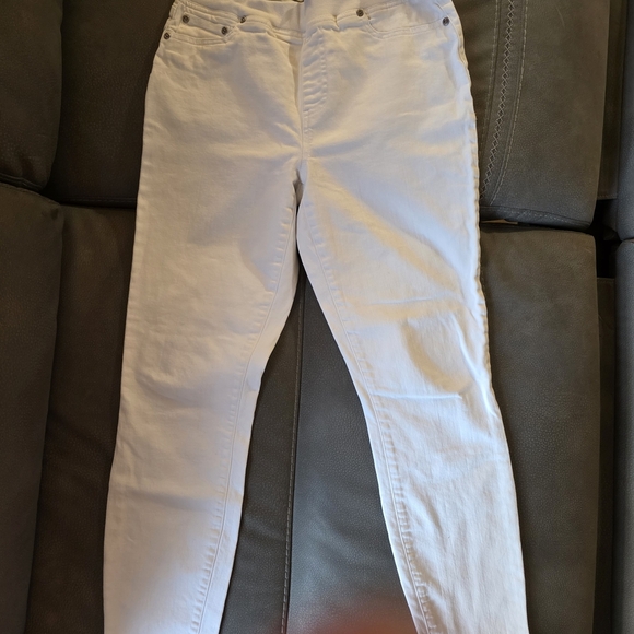 Boston Proper Excellent Condition Women's Cream Straight Leg Jeans-Size 8 - Picture 1 of 2